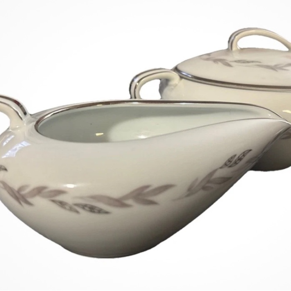Noritake "Graywood" pattern (No. 6041) produced from 1959 to 1971